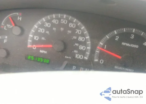 2001 Ford Expedition Xlt z USA, uszkodzony, nr VIN 1FMPU16L31LB58631